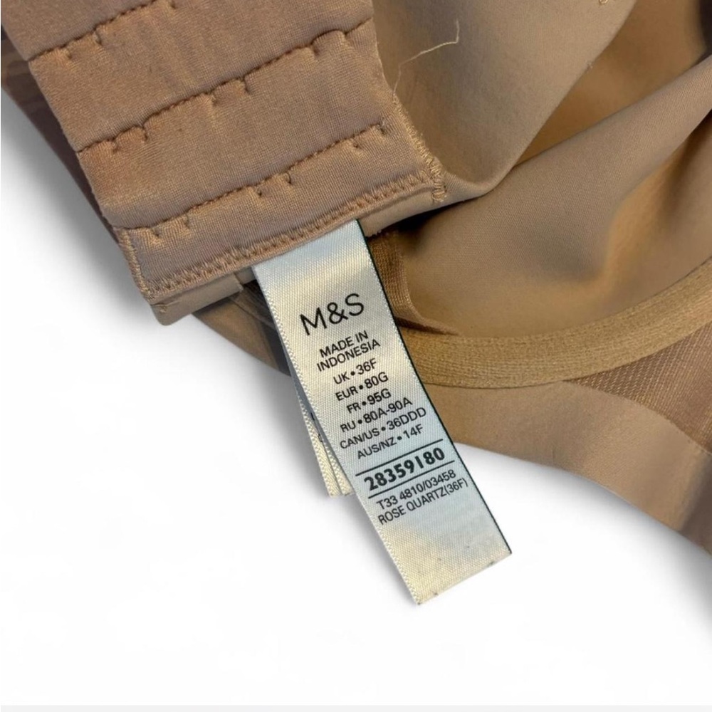 Seamless Tan Bra - Picture 5 of 5